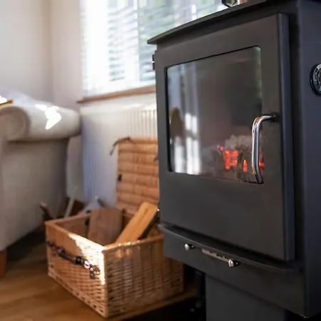 Family Honeybeelodge Hot Tub And Wood Burner *