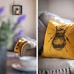 Honey Bee Wilberfoss - Hot Tub Retreat * يورك
